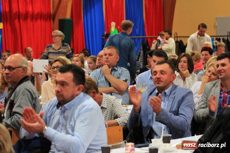 Zdjęcie w galerii na portalu naszraciborz.pl: U sąsiadów. Szkoła w Lubomi świętowała 50-lecie! Były wspomnienia i życzenia wiadomości z regionu