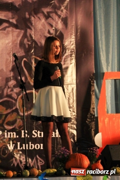 Zdjęcie w galerii na portalu naszraciborz.pl: U sąsiadów. Szkoła w Lubomi świętowała 50-lecie! Były wspomnienia i życzenia wiadomości z regionu