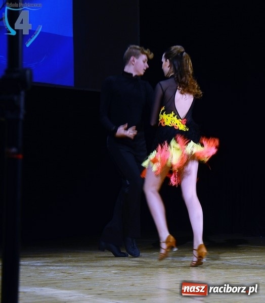 Zdjęcie w galerii na portalu naszraciborz.pl: SP4 świętowała Dzień Edukacji Narodowej w RCK wiadomości z regionu