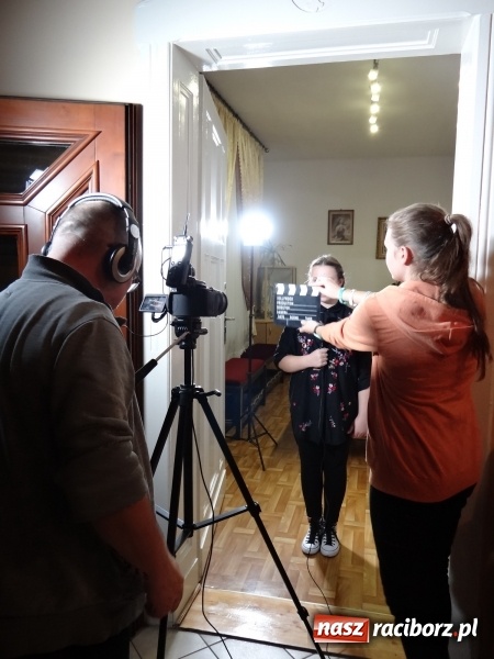 Zdjęcie w galerii na portalu naszraciborz.pl: Powstaje film o Brzeziu. Premiera już 26 października w Strzesze wiadomości z regionu