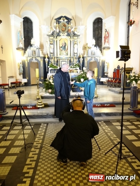 Zdjęcie w galerii na portalu naszraciborz.pl: Powstaje film o Brzeziu. Premiera już 26 października w Strzesze wiadomości z regionu