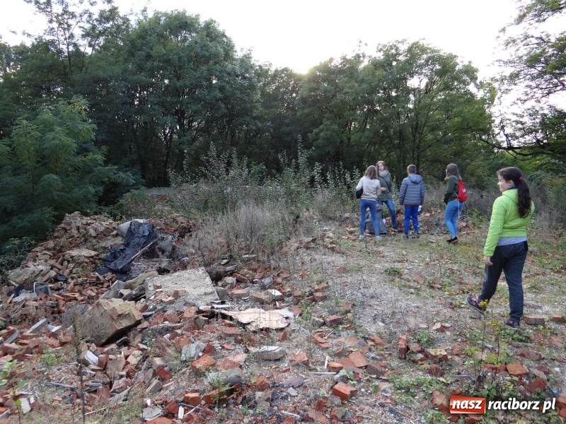 Zdjęcie w galerii na portalu naszraciborz.pl: Powstaje film o Brzeziu. Premiera już 26 października w Strzesze wiadomości z regionu