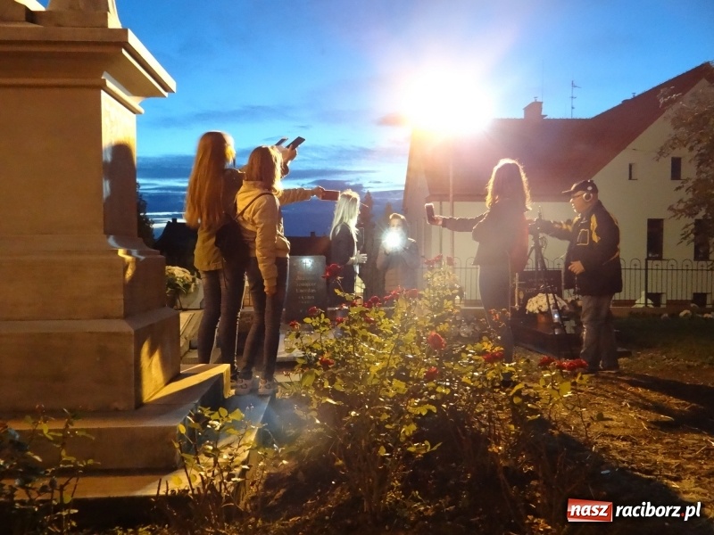 Zdjęcie w galerii na portalu naszraciborz.pl: Powstaje film o Brzeziu. Premiera już 26 października w Strzesze wiadomości z regionu