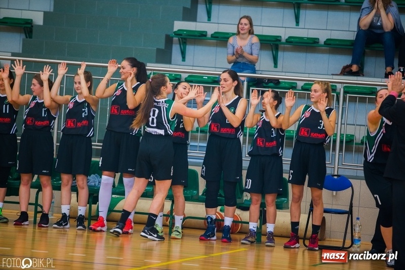 Zdjęcie w galerii na portalu naszraciborz.pl: Koszykarki RKK AZS nie dały rady Basketowi Piekary Śląskie wiadomości z regionu