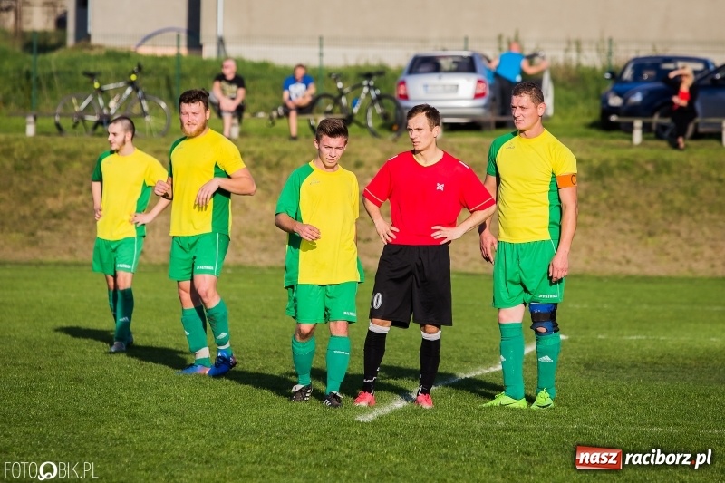 Zdjęcie w galerii na portalu naszraciborz.pl: A klasa: Brzezie górą nad Chałupkami wiadomości z regionu