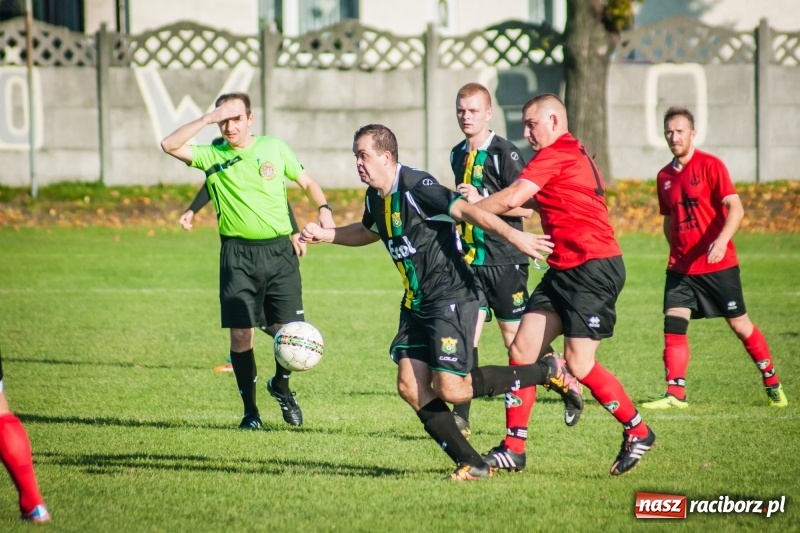 Zdjęcie w galerii na portalu naszraciborz.pl: Rudzki Buk bez punktów w Tworkowie wiadomości z regionu