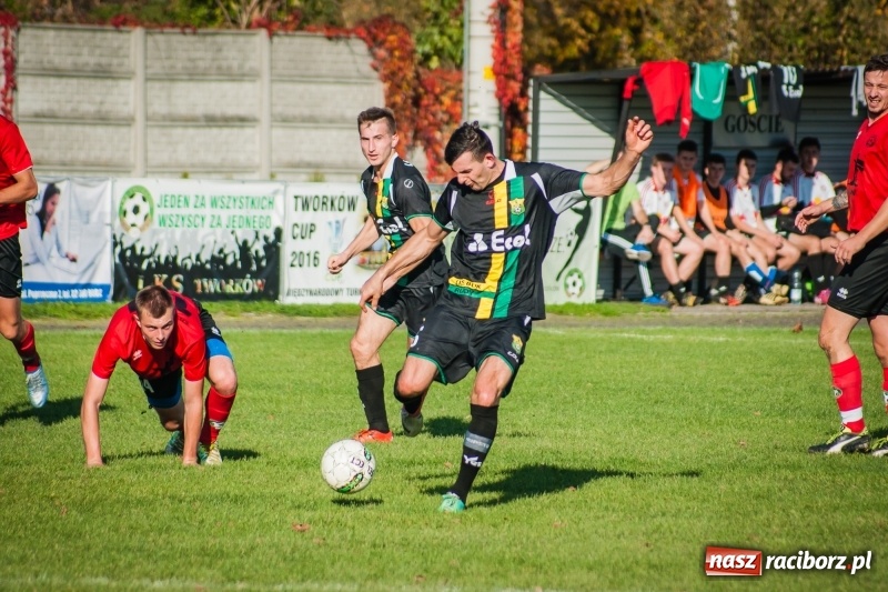 Zdjęcie w galerii na portalu naszraciborz.pl: Rudzki Buk bez punktów w Tworkowie wiadomości z regionu