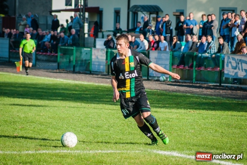 Zdjęcie w galerii na portalu naszraciborz.pl: Rudzki Buk bez punktów w Tworkowie wiadomości z regionu