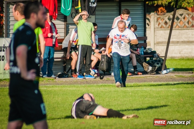 Zdjęcie w galerii na portalu naszraciborz.pl: Rudzki Buk bez punktów w Tworkowie wiadomości z regionu