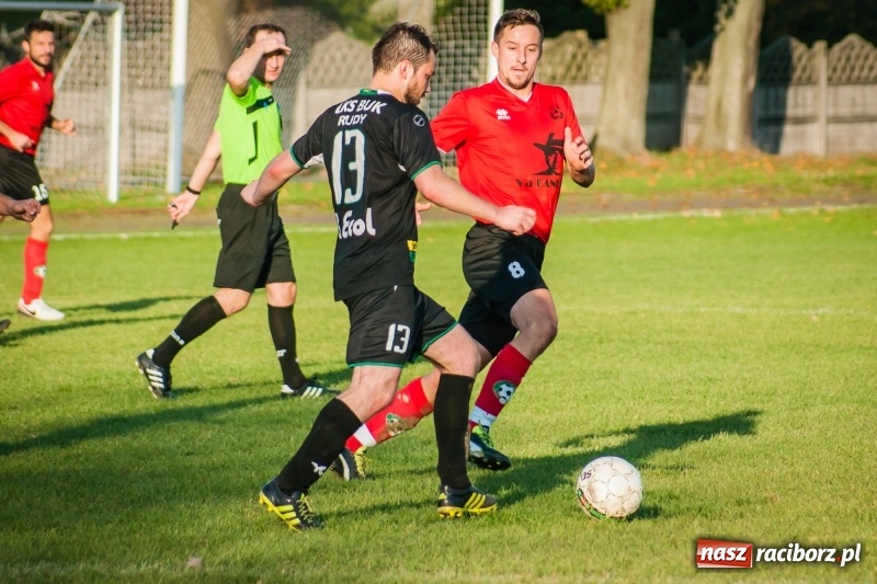 Zdjęcie w galerii na portalu naszraciborz.pl: Rudzki Buk bez punktów w Tworkowie wiadomości z regionu