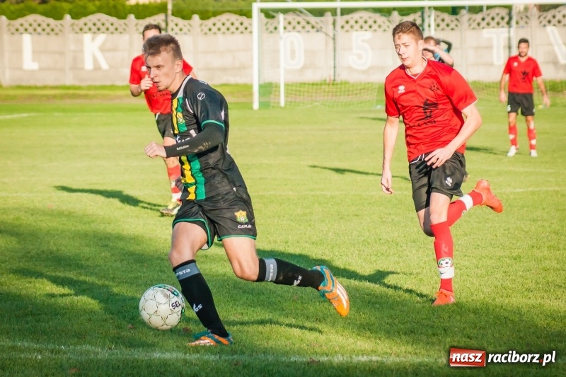 Zdjęcie w galerii na portalu naszraciborz.pl: Rudzki Buk bez punktów w Tworkowie wiadomości z regionu