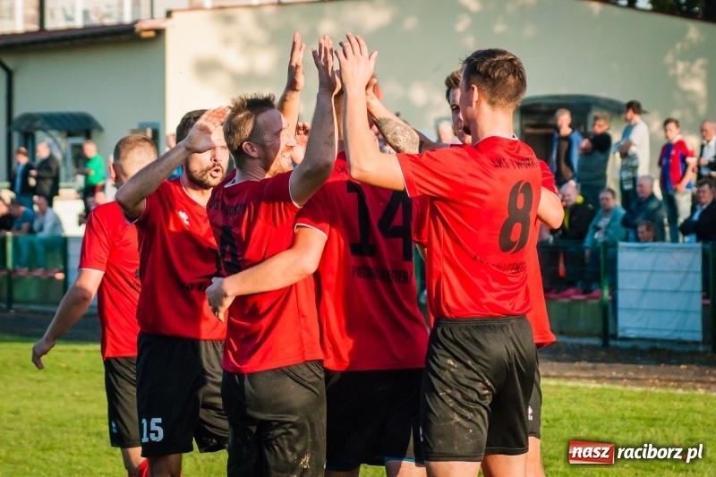 Zdjęcie w galerii na portalu naszraciborz.pl: Rudzki Buk bez punktów w Tworkowie wiadomości z regionu