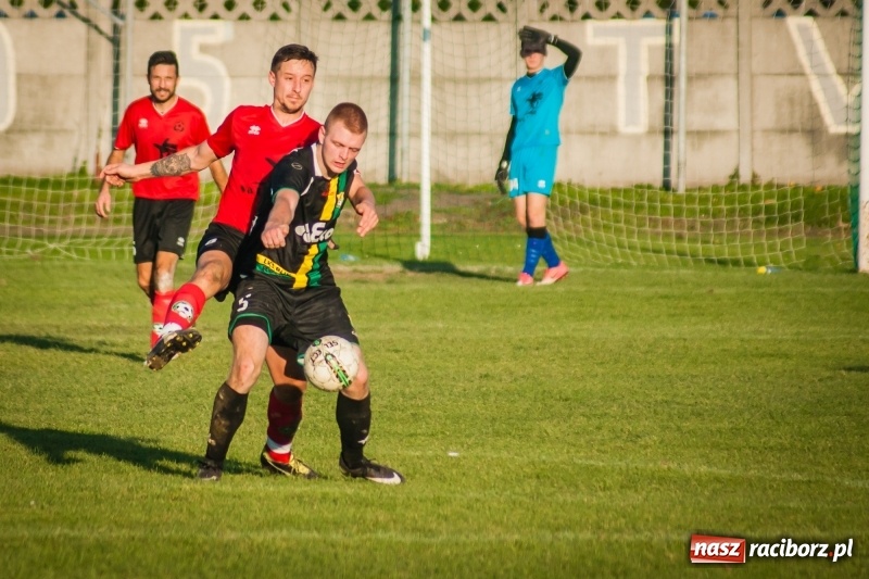 Zdjęcie w galerii na portalu naszraciborz.pl: Rudzki Buk bez punktów w Tworkowie wiadomości z regionu