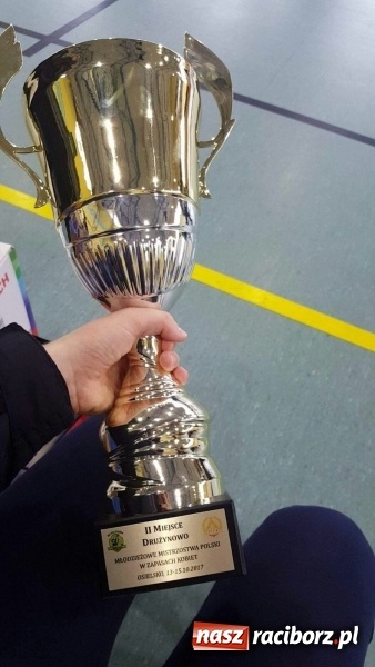 Zdjęcie w galerii na portalu naszraciborz.pl: Trzy medale zapaśniczek Unii Racibórz na Młodzieżowych Mistrzostwach Polski wiadomości z regionu