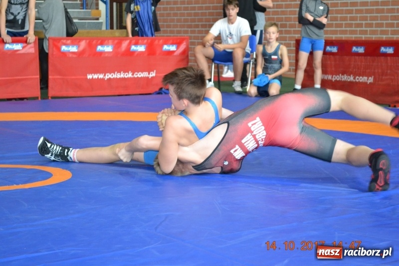 Zdjęcie w galerii na portalu naszraciborz.pl: Grad medali zapaśników Unii na zawodach w Katowicach wiadomości z regionu