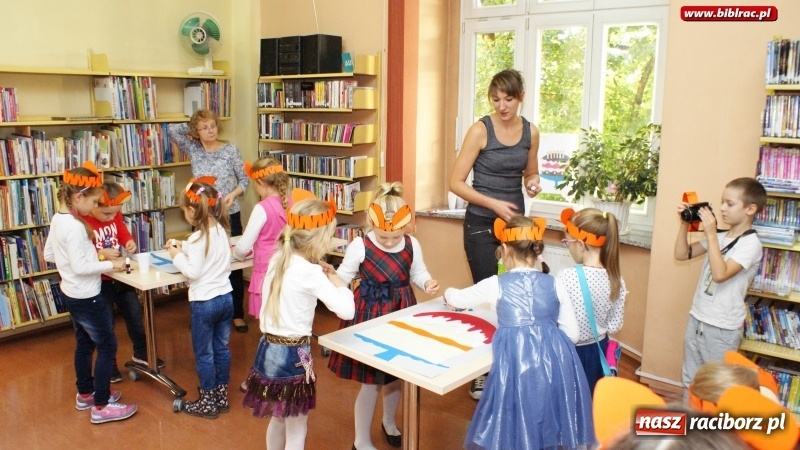 Zdjęcie w galerii na portalu naszraciborz.pl: Urodziny Kubusia Puchatka w raciborskiej bibliotece wiadomości z regionu