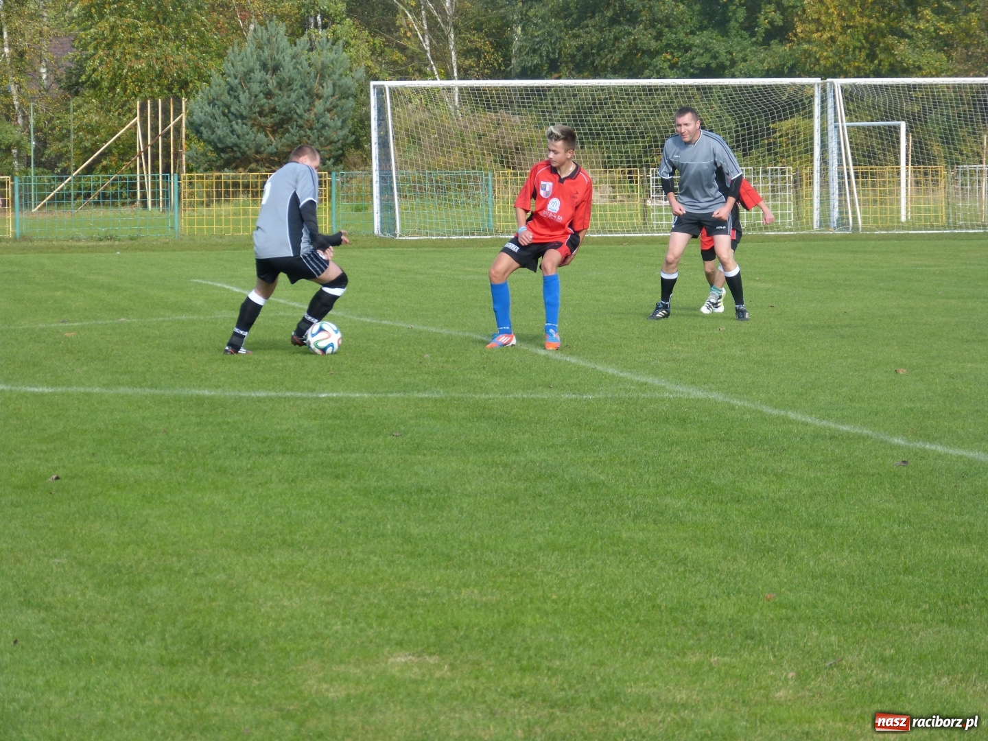 Zdjęcie w galerii na portalu naszraciborz.pl: Turniej piłki nożnej o Puchar Burmistrza Kuźni Raciborskiej wiadomości z regionu