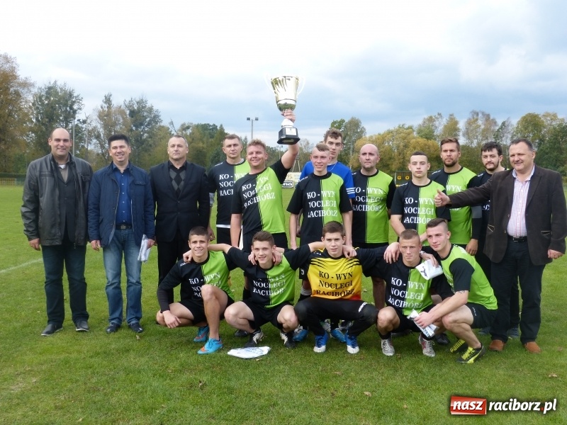 Zdjęcie w galerii na portalu naszraciborz.pl: Turniej piłki nożnej o Puchar Burmistrza Kuźni Raciborskiej wiadomości z regionu