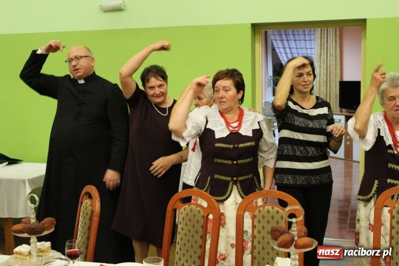 Zdjęcie w galerii na portalu naszraciborz.pl: Kobylskie koło gospodyń świętowało 50-lecie wiadomości z regionu