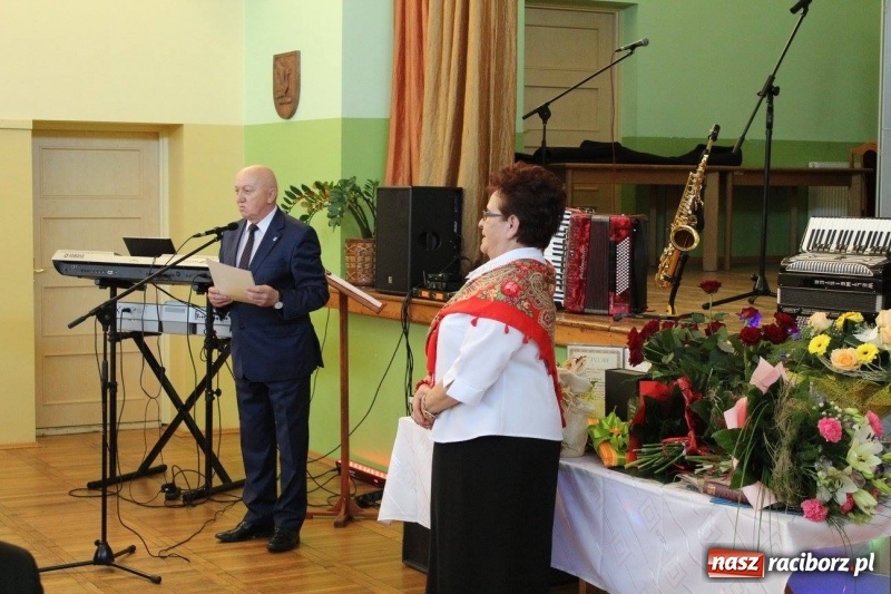 Zdjęcie w galerii na portalu naszraciborz.pl: Kobylskie koło gospodyń świętowało 50-lecie wiadomości z regionu