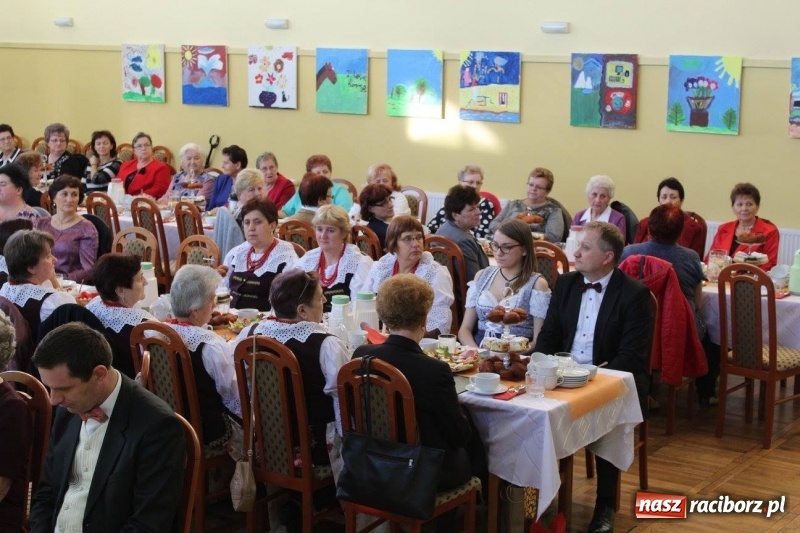 Zdjęcie w galerii na portalu naszraciborz.pl: Kobylskie koło gospodyń świętowało 50-lecie wiadomości z regionu