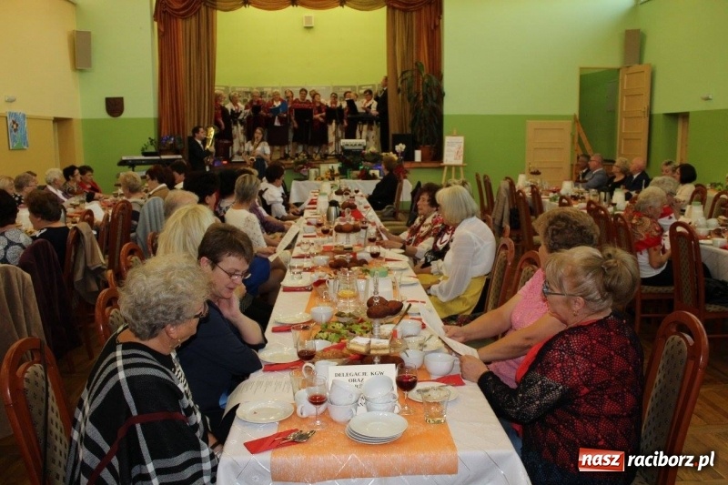 Zdjęcie w galerii na portalu naszraciborz.pl: Kobylskie koło gospodyń świętowało 50-lecie wiadomości z regionu