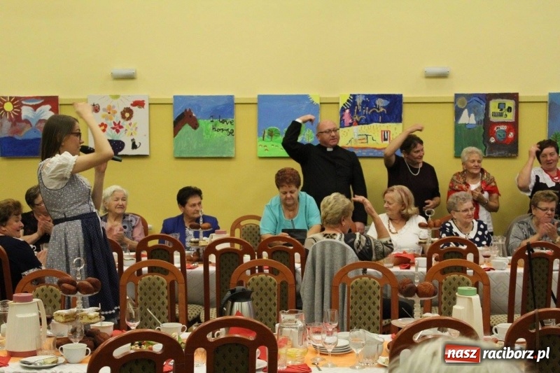 Zdjęcie w galerii na portalu naszraciborz.pl: Kobylskie koło gospodyń świętowało 50-lecie wiadomości z regionu