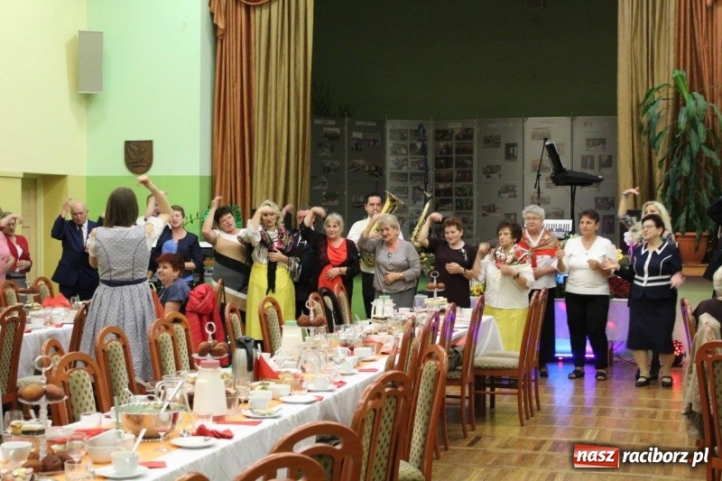 Zdjęcie w galerii na portalu naszraciborz.pl: Kobylskie koło gospodyń świętowało 50-lecie wiadomości z regionu