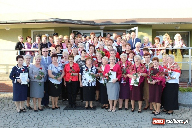 Zdjęcie w galerii na portalu naszraciborz.pl: Kobylskie koło gospodyń świętowało 50-lecie wiadomości z regionu