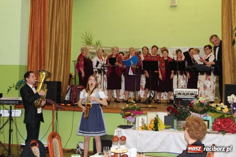 Zdjęcie w galerii na portalu naszraciborz.pl: Kobylskie koło gospodyń świętowało 50-lecie wiadomości z regionu