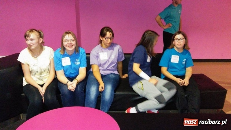 Zdjęcie w galerii na portalu naszraciborz.pl: Zawodnicy Animusz Racibórz na XXXI Śląskim Turnieju Bowlingowym wiadomości z regionu