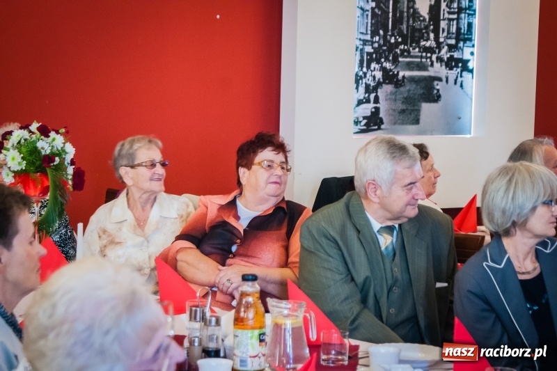 Zdjęcie w galerii na portalu naszraciborz.pl: Emeryci i renciści ZNP świętowali Dzień Edukacji Narodowej wiadomości z regionu
