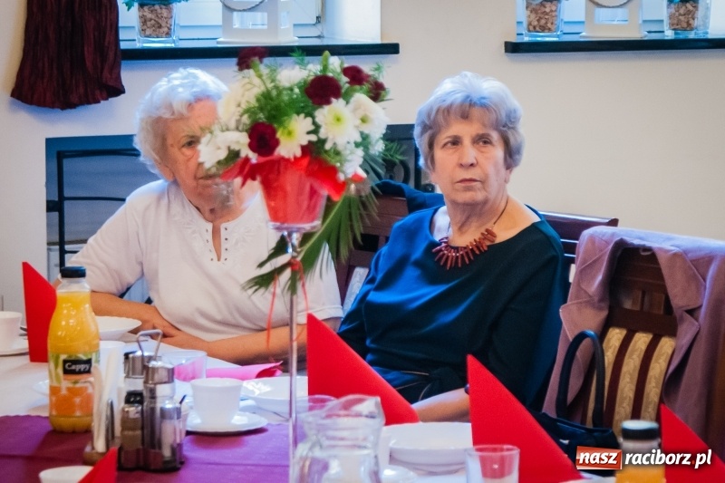 Zdjęcie w galerii na portalu naszraciborz.pl: Emeryci i renciści ZNP świętowali Dzień Edukacji Narodowej wiadomości z regionu