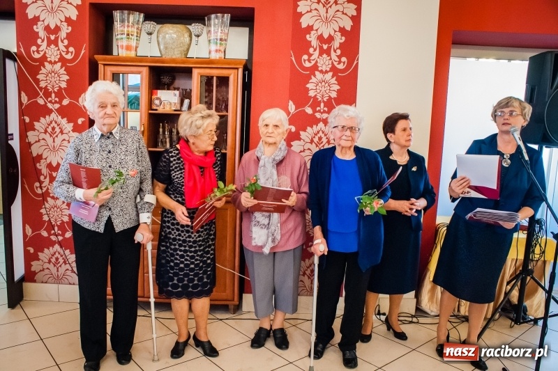 Zdjęcie w galerii na portalu naszraciborz.pl: Emeryci i renciści ZNP świętowali Dzień Edukacji Narodowej wiadomości z regionu