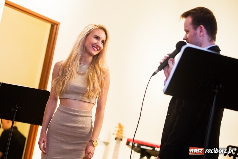 Zdjęcie w galerii na portalu naszraciborz.pl: Kolejny sukces Judyty Pisarczyk. Razem z zespołem zaśpiewa w finale Jazz Juniors International Exchange 2017 wiadomości z regionu