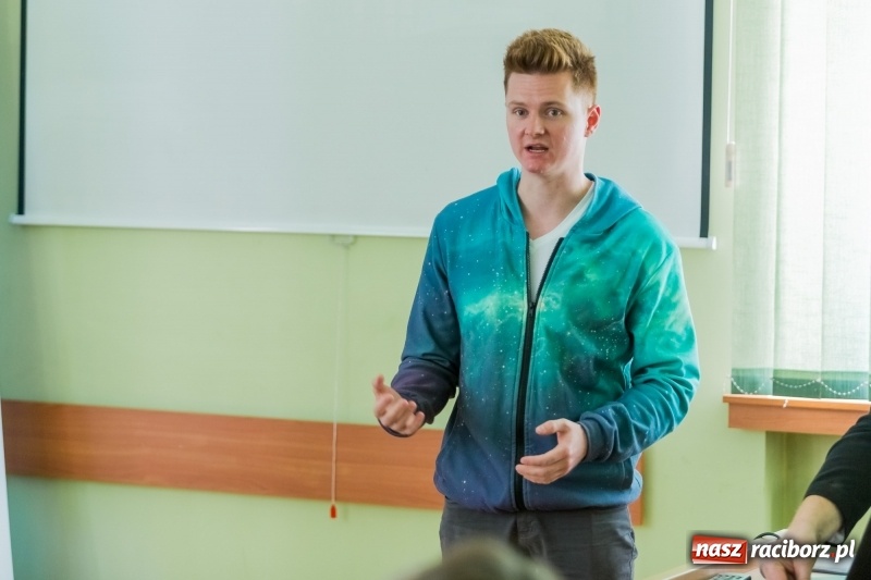 Zdjęcie w galerii na portalu naszraciborz.pl: Szkolenie z Cezarym Stacewiczem i Jakubem Nagórskim w ramach Inkubatora AIP wiadomości z regionu