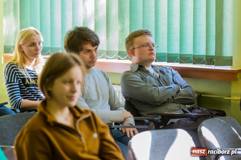 Zdjęcie w galerii na portalu naszraciborz.pl: Szkolenie z Cezarym Stacewiczem i Jakubem Nagórskim w ramach Inkubatora AIP wiadomości z regionu