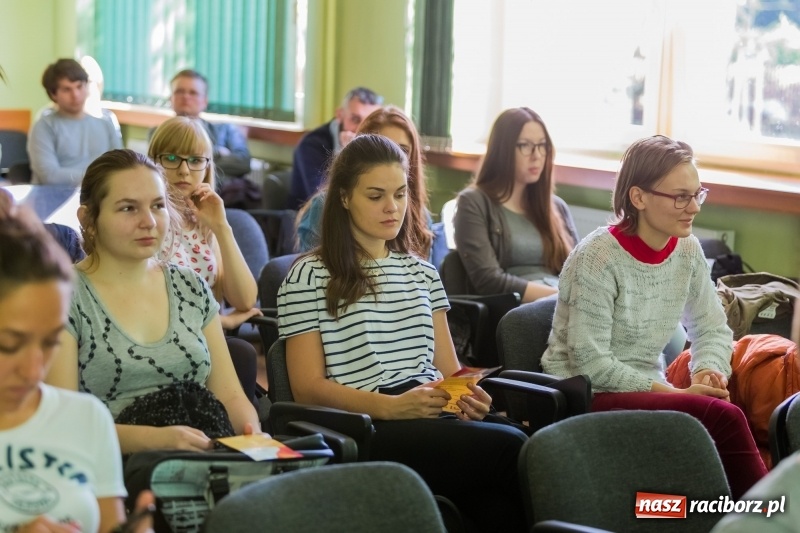 Zdjęcie w galerii na portalu naszraciborz.pl: Szkolenie z Cezarym Stacewiczem i Jakubem Nagórskim w ramach Inkubatora AIP wiadomości z regionu