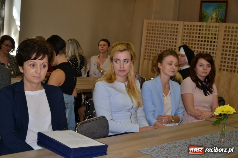 Zdjęcie w galerii na portalu naszraciborz.pl: Dzień Edukacji Narodowej w Krzyżanowicach  wiadomości z regionu