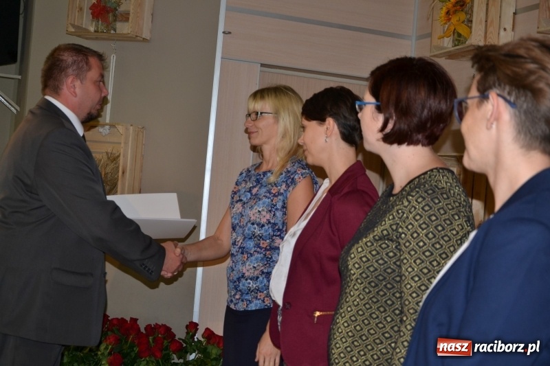 Zdjęcie w galerii na portalu naszraciborz.pl: Dzień Edukacji Narodowej w Krzyżanowicach  wiadomości z regionu