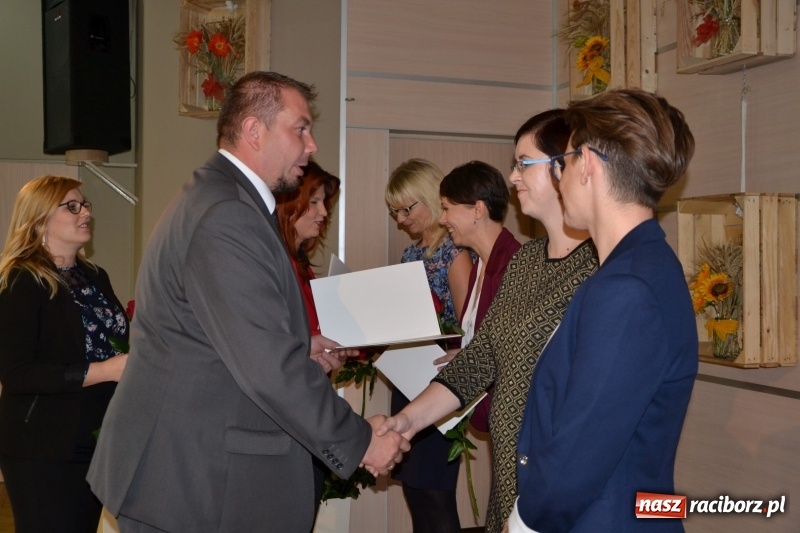 Zdjęcie w galerii na portalu naszraciborz.pl: Dzień Edukacji Narodowej w Krzyżanowicach  wiadomości z regionu