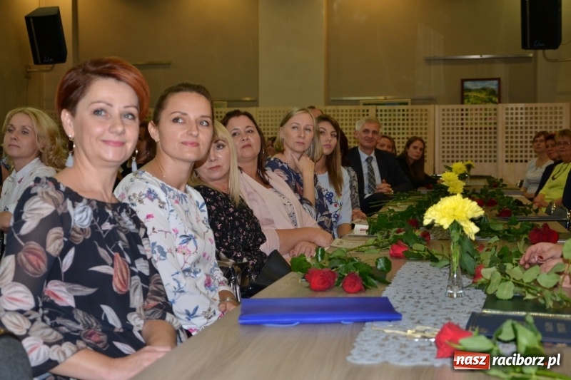 Zdjęcie w galerii na portalu naszraciborz.pl: Dzień Edukacji Narodowej w Krzyżanowicach  wiadomości z regionu