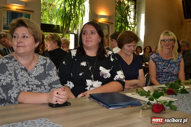 Zdjęcie w galerii na portalu naszraciborz.pl: Dzień Edukacji Narodowej w Krzyżanowicach  wiadomości z regionu