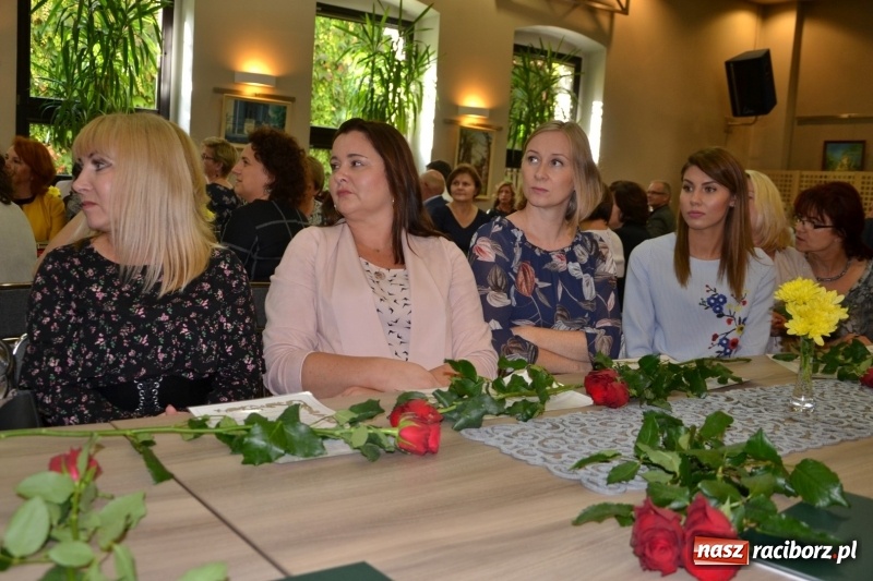 Zdjęcie w galerii na portalu naszraciborz.pl: Dzień Edukacji Narodowej w Krzyżanowicach  wiadomości z regionu