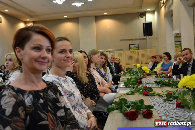 Zdjęcie w galerii na portalu naszraciborz.pl: Dzień Edukacji Narodowej w Krzyżanowicach  wiadomości z regionu