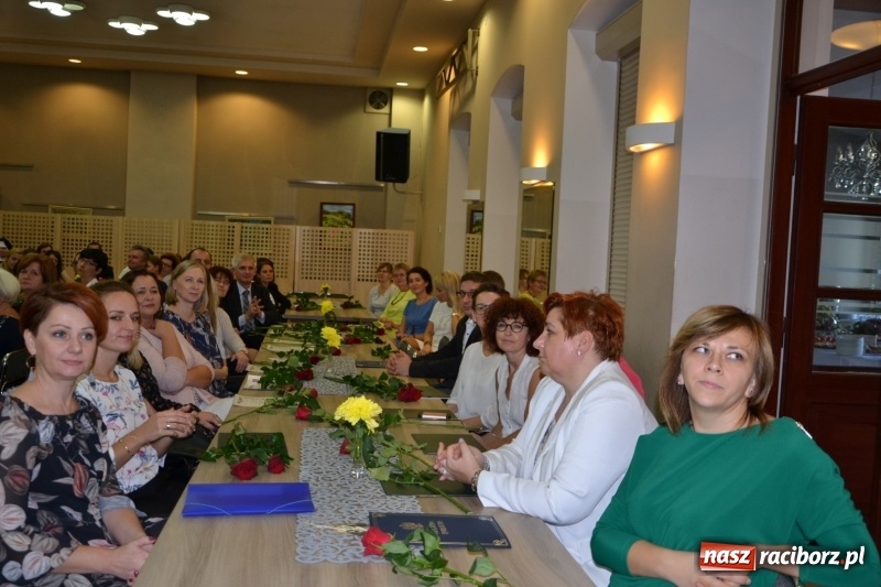 Zdjęcie w galerii na portalu naszraciborz.pl: Dzień Edukacji Narodowej w Krzyżanowicach  wiadomości z regionu