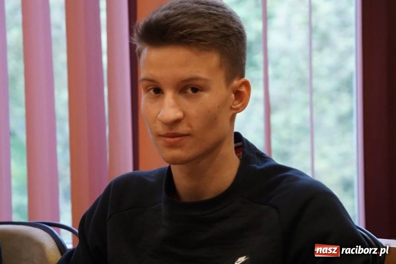 Zdjęcie w galerii na portalu naszraciborz.pl: Racibórz ma nową Młodzieżową Radę Miasta  wiadomości z regionu