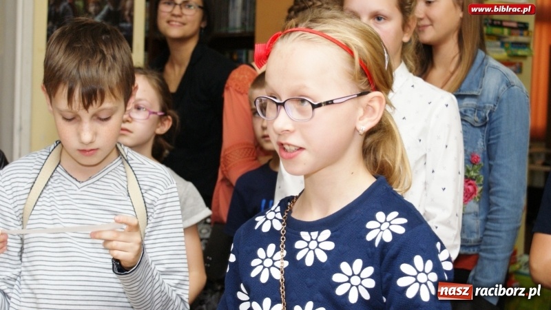 Zdjęcie w galerii na portalu naszraciborz.pl: Magiczne drzewo – konkurs wiedzy w raciborskiej bibliotece wiadomości z regionu