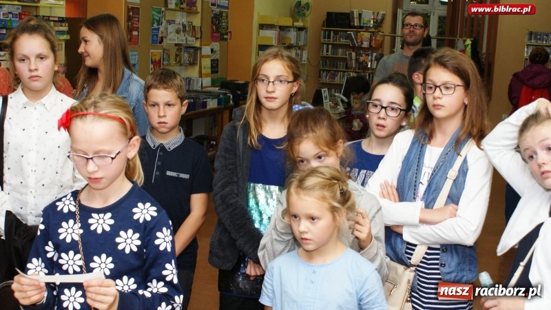 Zdjęcie w galerii na portalu naszraciborz.pl: Magiczne drzewo – konkurs wiedzy w raciborskiej bibliotece wiadomości z regionu