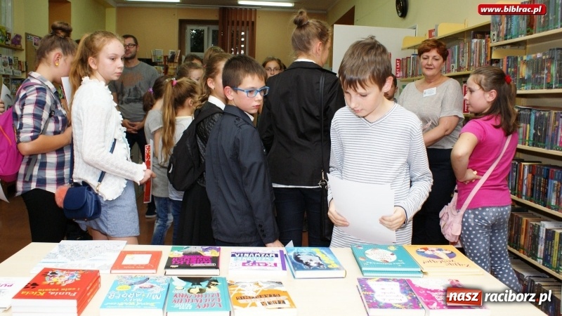 Zdjęcie w galerii na portalu naszraciborz.pl: Magiczne drzewo – konkurs wiedzy w raciborskiej bibliotece wiadomości z regionu